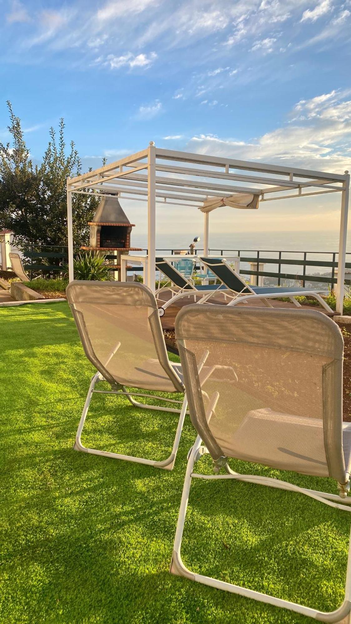 Studio Geek Villa - Open Space - 5M From 5 Top Attractions - Pool All Year Round, Dining Pergola, Barbecue - Funchal Matrix Holiday Home Экстерьер фото