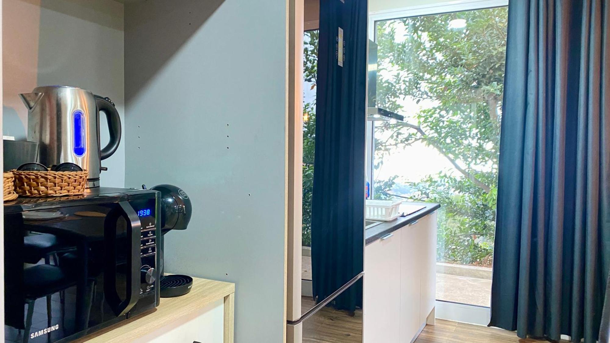 Studio Geek Villa - Open Space - 5M From 5 Top Attractions - Pool All Year Round, Dining Pergola, Barbecue - Funchal Matrix Holiday Home Экстерьер фото
