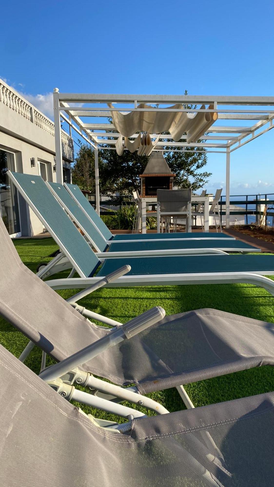 Studio Geek Villa - Open Space - 5M From 5 Top Attractions - Pool All Year Round, Dining Pergola, Barbecue - Funchal Matrix Holiday Home Экстерьер фото